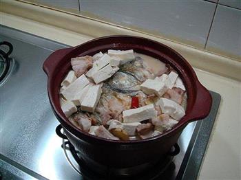 酸汤鱼头怎么做,酸汤鱼头怎么做好吃,酸汤鱼头做法 酸汤鱼头怎么做,酸汤鱼头怎么做好吃,酸汤鱼头做法