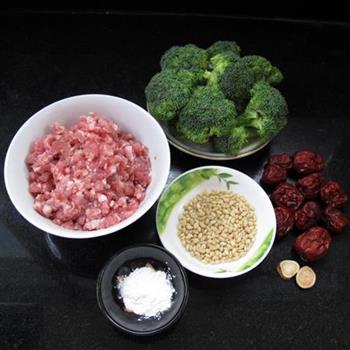 麦枣甘草肉丸汤怎么做，麦枣甘草肉丸汤怎么做好吃，麦枣甘草肉丸汤做法