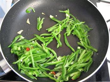 孜然炒肉夹馍怎么做，孜然炒肉夹馍怎么做好吃，孜然炒肉夹馍做法