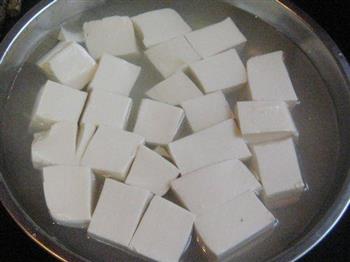 白条虾豆腐汤怎么做，白条虾豆腐汤怎么做好吃，白条虾豆腐汤做法