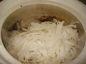 羊肉鱼汤怎么做，羊肉鱼汤怎么做好吃，羊肉鱼汤做法
