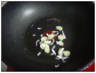 紫菜豆腐蛋花汤怎么做，紫菜豆腐蛋花汤怎么做好吃，紫菜豆腐蛋花汤做法