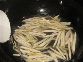 茭白蛋汤怎么做，茭白蛋汤怎么做好吃，茭白蛋汤做法