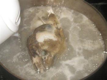 鸦片鱼头豆腐汤怎么做，鸦片鱼头豆腐汤怎么做好吃，鸦片鱼头豆腐汤做法