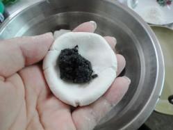 双色黑芝麻糯米糍怎么做，双色黑芝麻糯米糍怎么做好吃，双色黑芝麻糯米糍做法