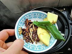 白萝卜煲牛肉怎么做，白萝卜煲牛肉怎么做好吃，白萝卜煲牛肉做法