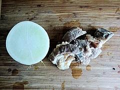 白萝卜煲牛肉怎么做，白萝卜煲牛肉怎么做好吃，白萝卜煲牛肉做法