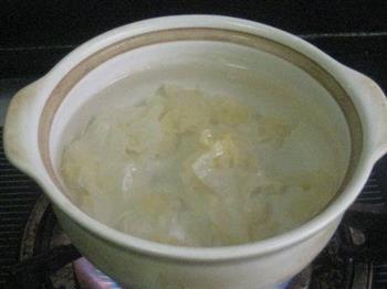 百合桂圆银耳汤怎么做,百合桂圆银耳汤怎么做好吃,百合桂圆银耳汤做法 百合桂圆银耳汤怎么做,百合桂圆银耳汤怎么做好吃,百合桂圆银耳汤做法