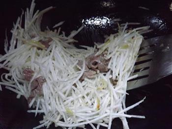 萝卜粉丝汤怎么做，萝卜粉丝汤怎么做好吃，萝卜粉丝汤做法