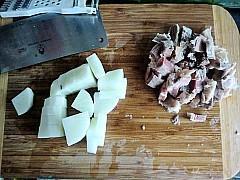 白萝卜煲牛肉怎么做，白萝卜煲牛肉怎么做好吃，白萝卜煲牛肉做法