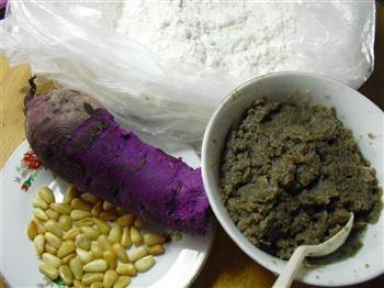 松仁豆沙饼怎么做，松仁豆沙饼怎么做好吃，松仁豆沙饼做法