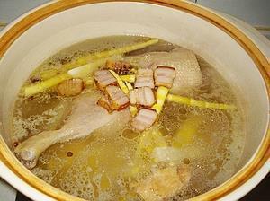 老鸭煲怎么做，老鸭煲怎么做好吃，老鸭煲做法
