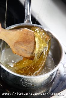 玫瑰葡萄牛轧糖怎么做，玫瑰葡萄牛轧糖怎么做好吃，玫瑰葡萄牛轧糖做法