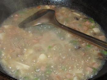 海参豆腐煲怎么做，海参豆腐煲怎么做好吃，海参豆腐煲做法