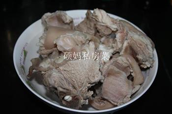暖身羊肉汤怎么做，暖身羊肉汤怎么做好吃，暖身羊肉汤做法