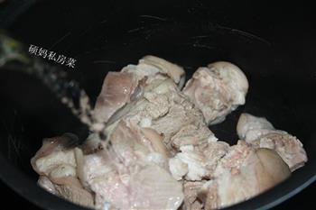 暖身羊肉汤怎么做，暖身羊肉汤怎么做好吃，暖身羊肉汤做法