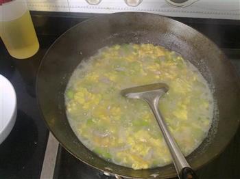 鸡蛋蚕豆汤怎么做，鸡蛋蚕豆汤怎么做好吃，鸡蛋蚕豆汤做法