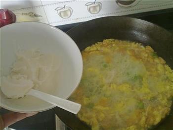 鸡蛋蚕豆汤怎么做，鸡蛋蚕豆汤怎么做好吃，鸡蛋蚕豆汤做法