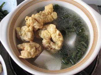 萝卜酥肉煲怎么做，萝卜酥肉煲怎么做好吃，萝卜酥肉煲做法