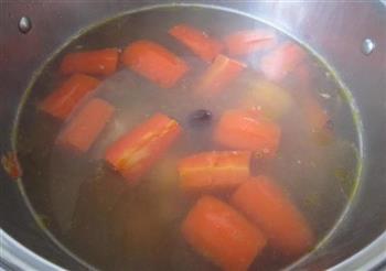 胡萝卜玉米鸡汤怎么做，胡萝卜玉米鸡汤怎么做好吃，胡萝卜玉米鸡汤做法