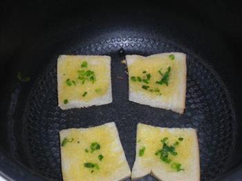 电饭煲版葱香吐司怎么做，电饭煲版葱香吐司怎么做好吃，电饭煲版葱香吐司做法