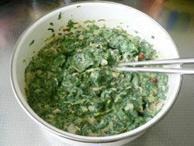 荠菜虾皮鸡蛋饼怎么做，荠菜虾皮鸡蛋饼怎么做好吃，荠菜虾皮鸡蛋饼做法