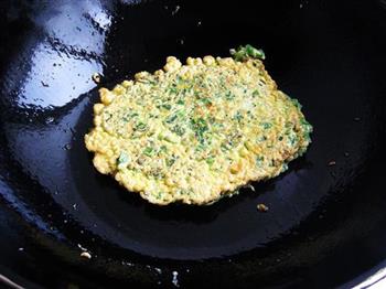 韭菜玉米饼怎么做，韭菜玉米饼怎么做好吃，韭菜玉米饼做法