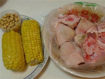 黄豆玉米蹄髈汤怎么做，黄豆玉米蹄髈汤怎么做好吃，黄豆玉米蹄髈汤做法