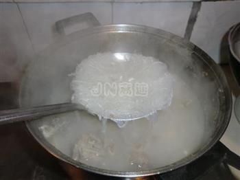 羊骨汤汆粉丝怎么做，羊骨汤汆粉丝怎么做好吃，羊骨汤汆粉丝做法