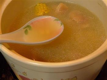 黄豆玉米蹄髈汤怎么做，黄豆玉米蹄髈汤怎么做好吃，黄豆玉米蹄髈汤做法