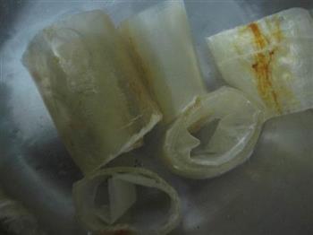 白鸽炖鱼鳔怎么做，白鸽炖鱼鳔怎么做好吃，白鸽炖鱼鳔做法