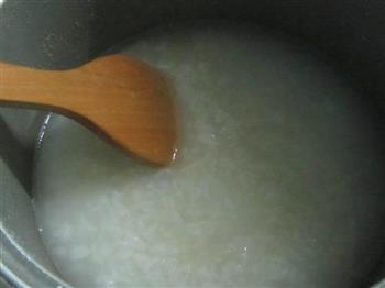 皮蛋枸杞粥怎么做，皮蛋枸杞粥怎么做好吃，皮蛋枸杞粥做法