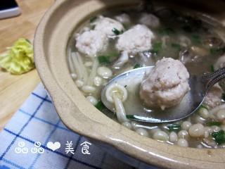 鲜菇鸡汁煲怎么做,鲜菇鸡汁煲怎么做好吃,鲜菇鸡汁煲做法 鲜菇鸡汁煲怎么做,鲜菇鸡汁煲怎么做好吃,鲜菇鸡汁煲做法