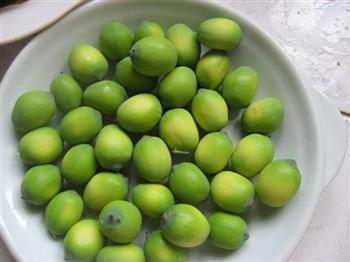 新鲜莲子汤怎么做，新鲜莲子汤怎么做好吃，新鲜莲子汤做法