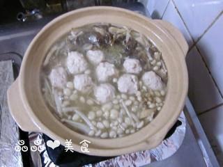 鲜菇鸡汁煲怎么做,鲜菇鸡汁煲怎么做好吃,鲜菇鸡汁煲做法 鲜菇鸡汁煲怎么做,鲜菇鸡汁煲怎么做好吃,鲜菇鸡汁煲做法