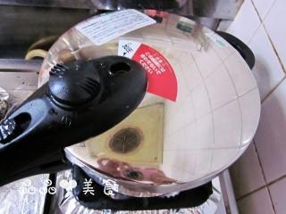 鲜菇鸡汁煲怎么做,鲜菇鸡汁煲怎么做好吃,鲜菇鸡汁煲做法 鲜菇鸡汁煲怎么做,鲜菇鸡汁煲怎么做好吃,鲜菇鸡汁煲做法