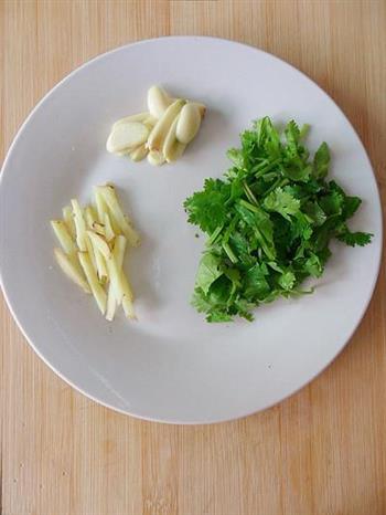 豆皮筒骨鲜汤怎么做，豆皮筒骨鲜汤怎么做好吃，豆皮筒骨鲜汤做法