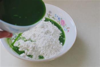 苜蓿菜汁饼怎么做，苜蓿菜汁饼怎么做好吃，苜蓿菜汁饼做法