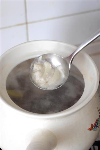牛尾鲜菌汤煲怎么做，牛尾鲜菌汤煲怎么做好吃，牛尾鲜菌汤煲做法