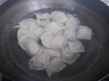 杏鲍菇猪肉馅馄饨怎么做，杏鲍菇猪肉馅馄饨怎么做好吃，杏鲍菇猪肉馅馄饨做法