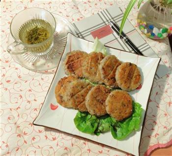 核桃藕饼怎么做，核桃藕饼怎么做好吃，核桃藕饼做法