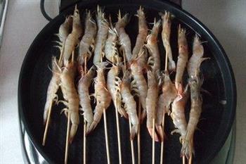 串烤虾怎么做，串烤虾怎么做好吃，串烤虾做法