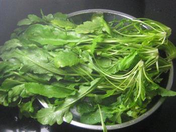 荠菜虾干豆腐汤怎么做，荠菜虾干豆腐汤怎么做好吃，荠菜虾干豆腐汤做法