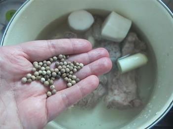 大骨高汤怎么做，大骨高汤怎么做好吃，大骨高汤做法
