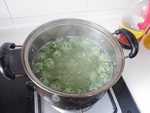 碧玉菠菜豆腐丸怎么做,碧玉菠菜豆腐丸怎么做好吃,碧玉菠菜豆腐丸做法 碧玉菠菜豆腐丸怎么做,碧玉菠菜豆腐丸怎么做好吃,碧玉菠菜豆腐丸做法