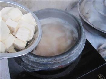 砂锅豆腐酱汤怎么做，砂锅豆腐酱汤怎么做好吃，砂锅豆腐酱汤做法