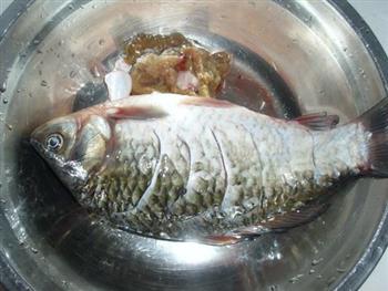 茼蒿鲫鱼豆腐汤怎么做，茼蒿鲫鱼豆腐汤怎么做好吃，茼蒿鲫鱼豆腐汤做法
