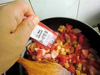 土豆盖浇猫耳朵怎么做，土豆盖浇猫耳朵怎么做好吃，土豆盖浇猫耳朵做法