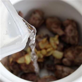 榨菜鸭翅汤怎么做，榨菜鸭翅汤怎么做好吃，榨菜鸭翅汤做法