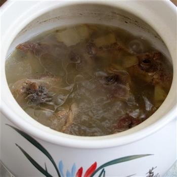 榨菜鸭翅汤怎么做，榨菜鸭翅汤怎么做好吃，榨菜鸭翅汤做法
